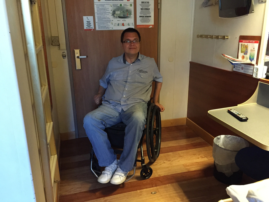Kamil w kabinie dla niepełnosprawych Stena Line