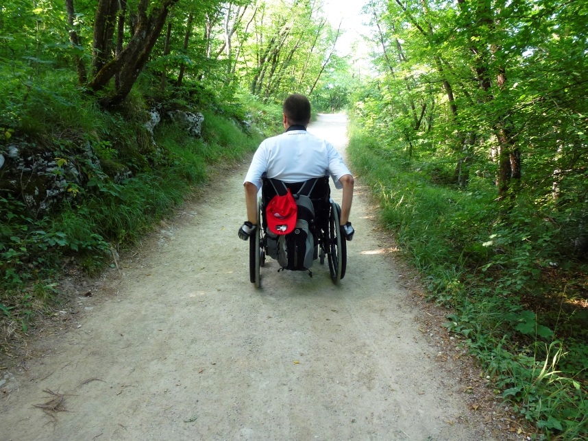 Plitwice droga wózek inwalidzki