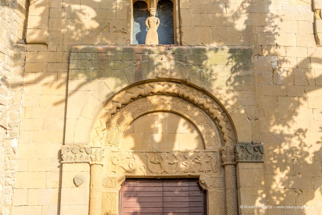 fasada La pieve di Corsignano w Toskanii
