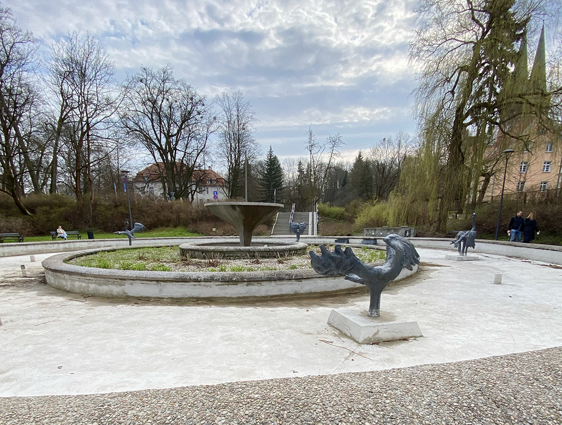 fontanna Symfonia Ptaków w Olsztynie