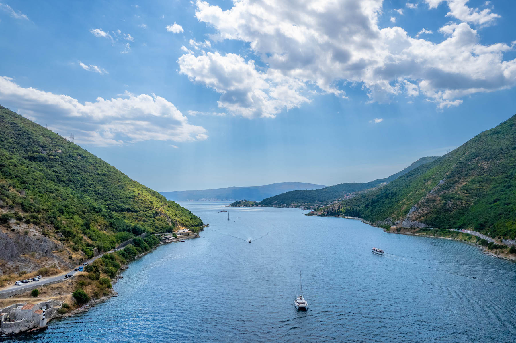 przesmyk w Zatoce Kotorskiej - punkty widokowe w Czarnogórze