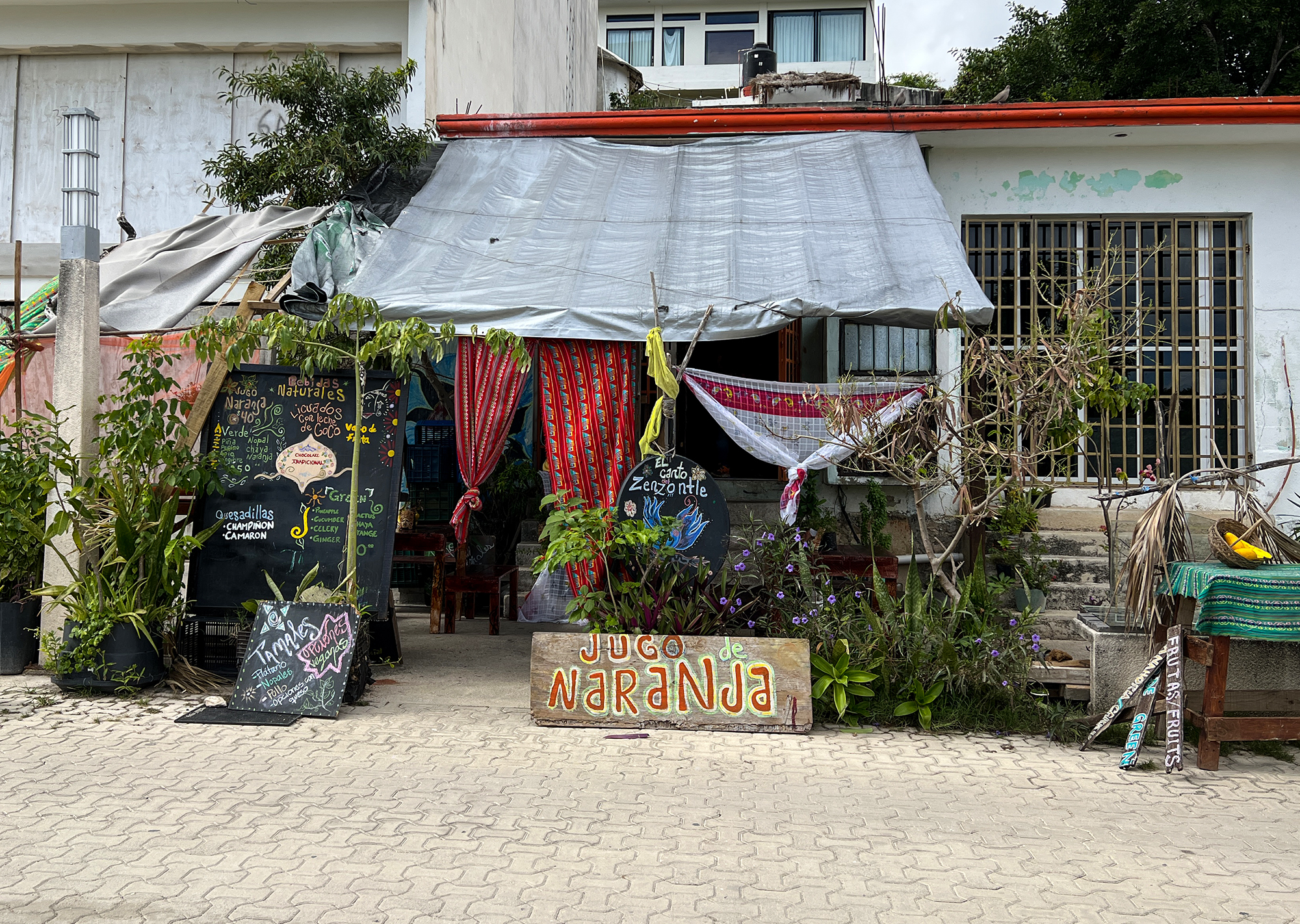 Restauracja w mniej turystycznym miejscu w Playa del Carmen