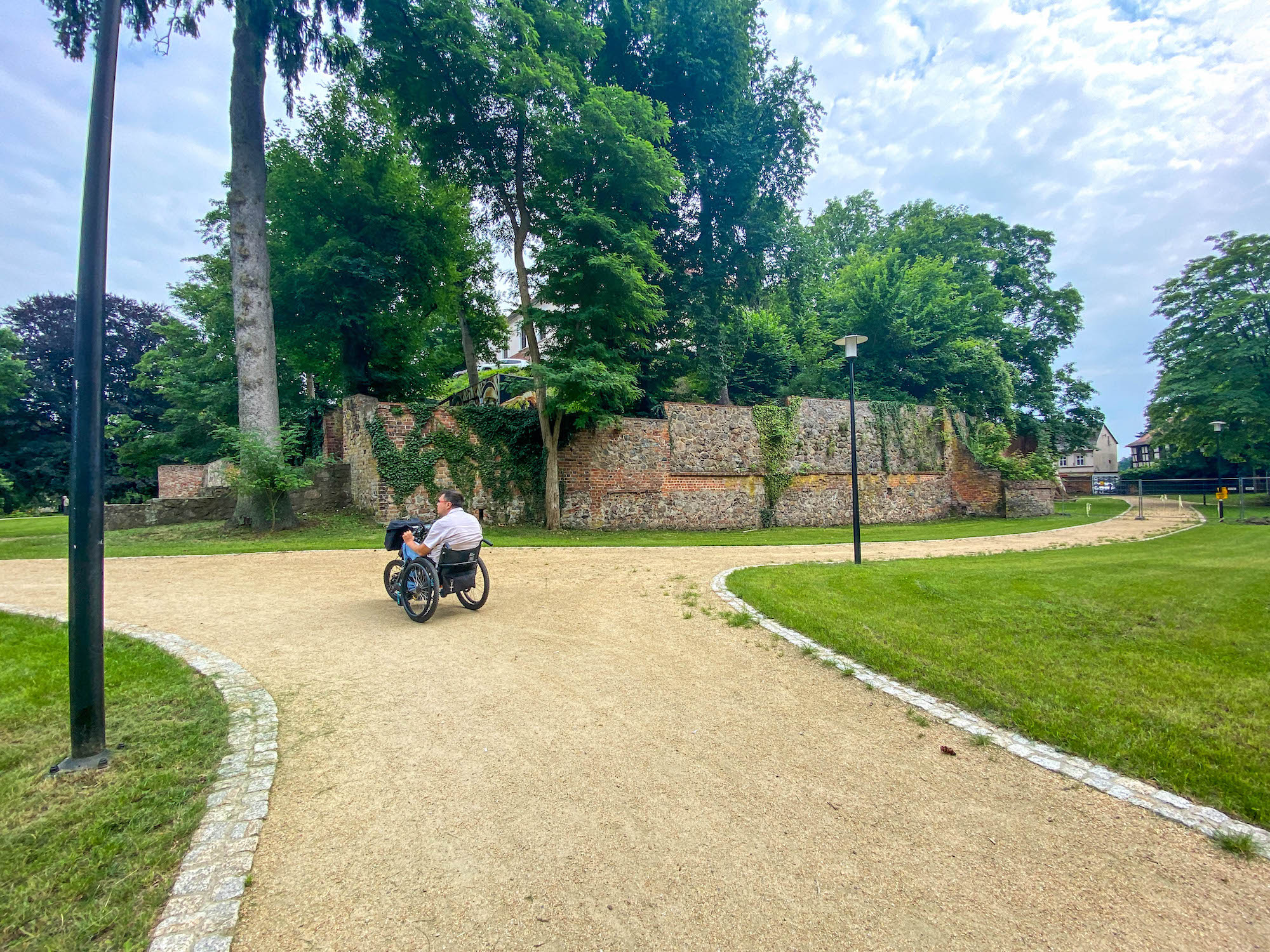 Park przy Zamku Joannitów - atrakcje w Łagowie